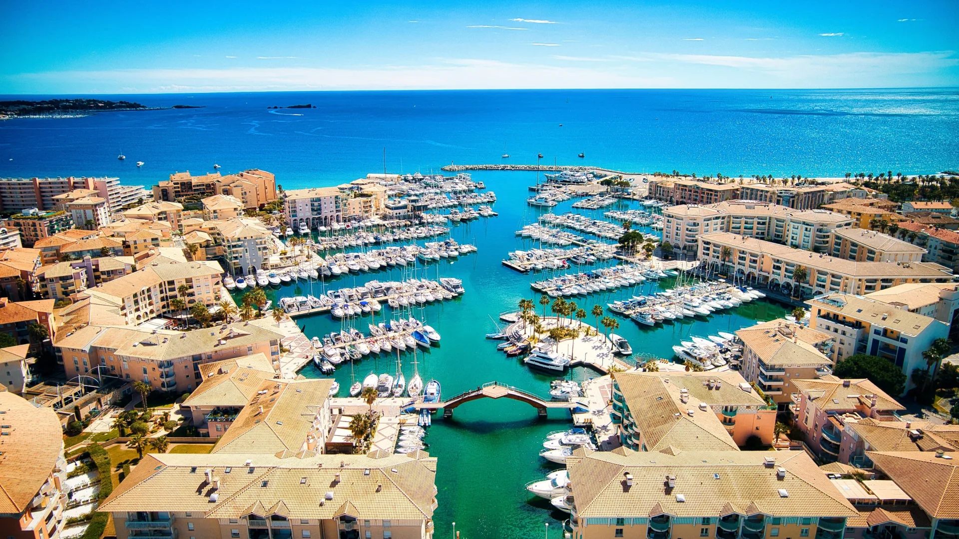 Port-Fréjus - Fréjus Tourist Office