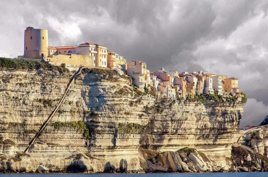 Bonifacio, Κορσική - όλα όσα πρέπει να γνωρίζετε
