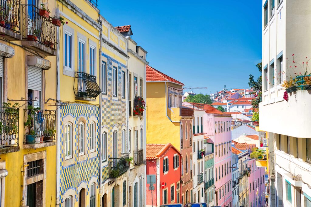 Alfama – Explore the Lisbon's Oldest and Most Historic District