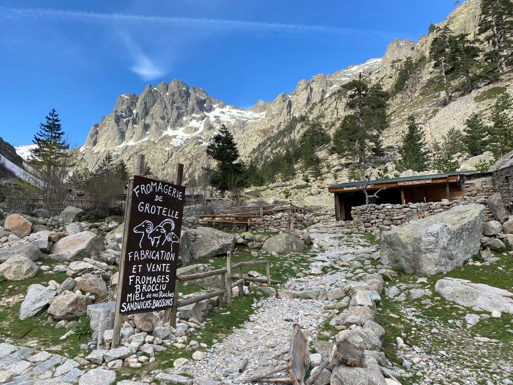 U CHJASSU DI E GROTELLE : FRASSETA - BERGERIES D' E GROTELLE | Site officiel du tourisme et des vacances en Corse